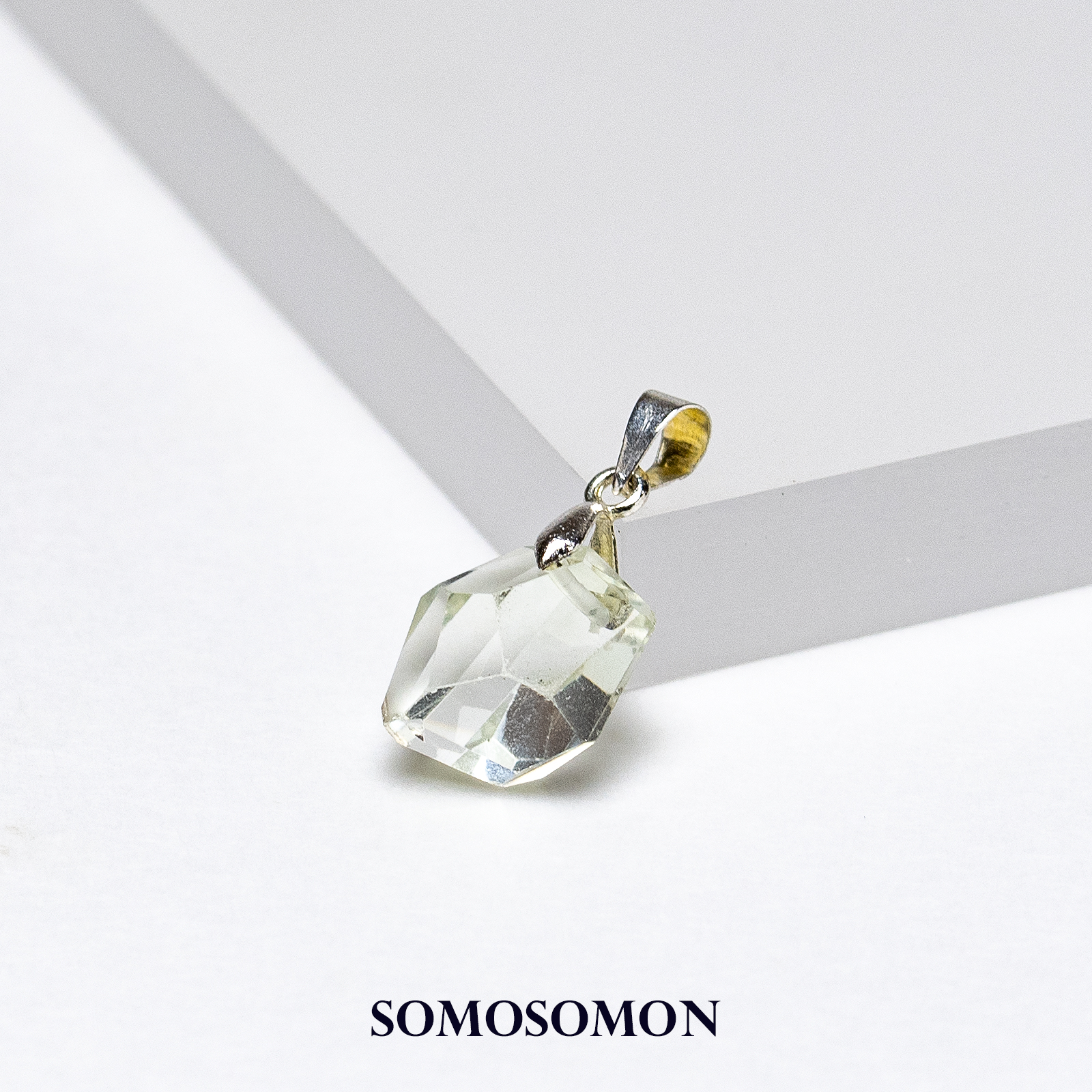 プラシオライト_PT