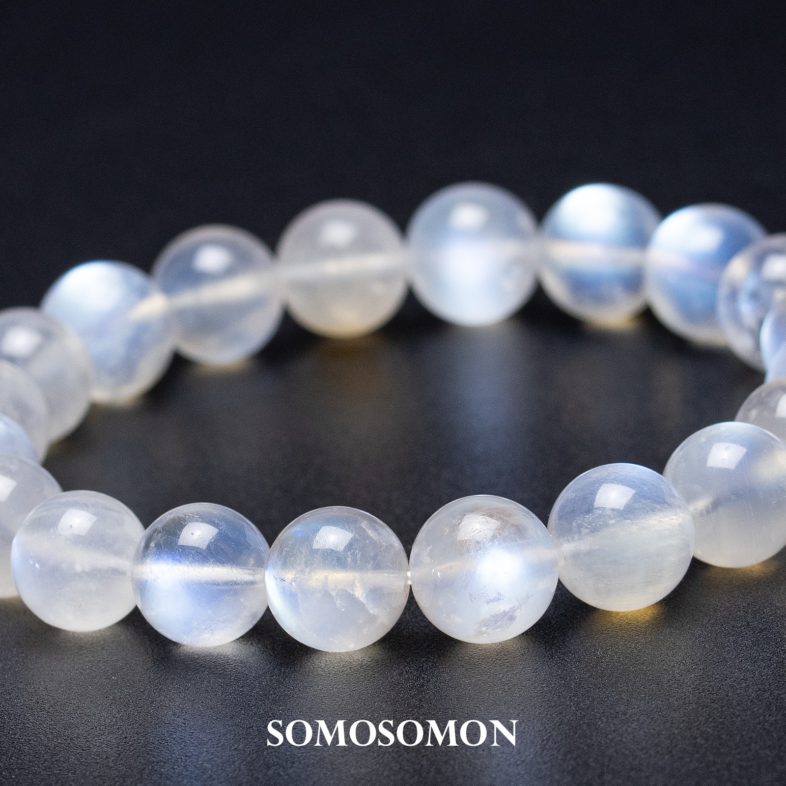 ペリステライト 曹長石